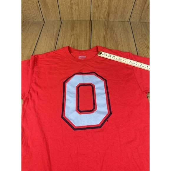 Men's M Red OSU Ohio State Buckeyes T~shirt Authentic Ohio State Apparel. - Picture 16 of 16